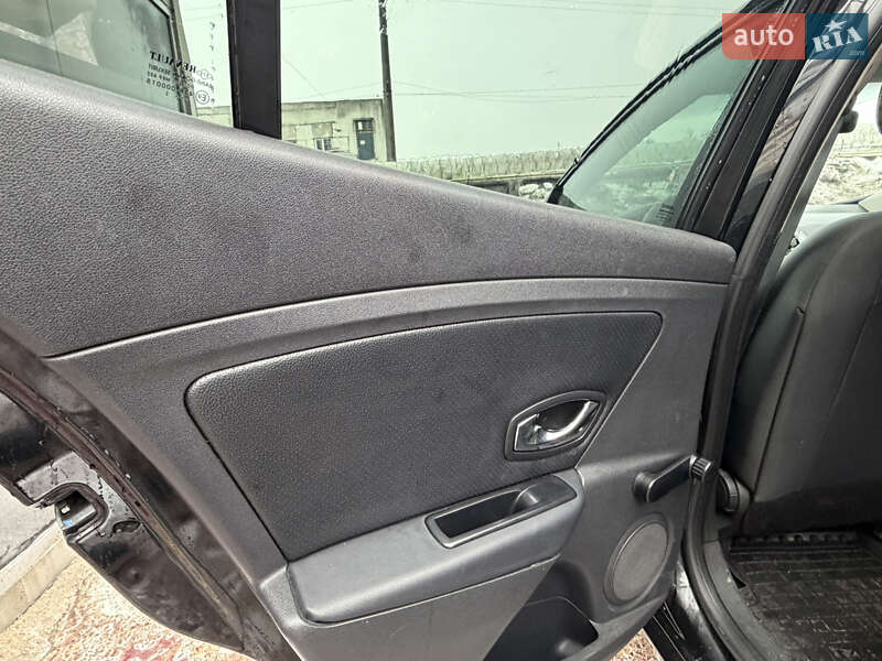 Хетчбек Renault Megane 2012 в Житомирі