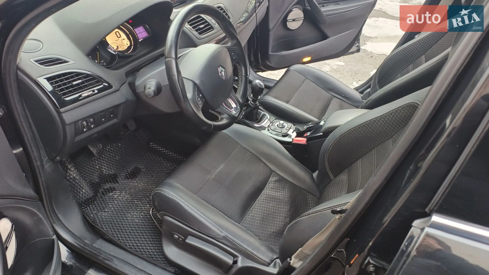 2014 Renault Megane - мініатюра 13