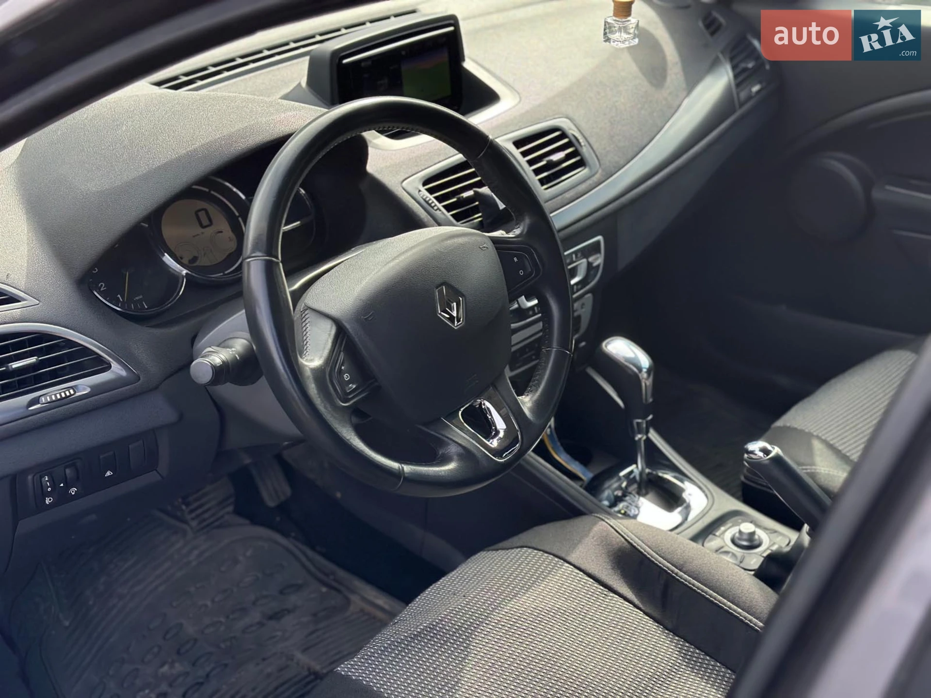 2014 Renault Megane - мініатюра 10
