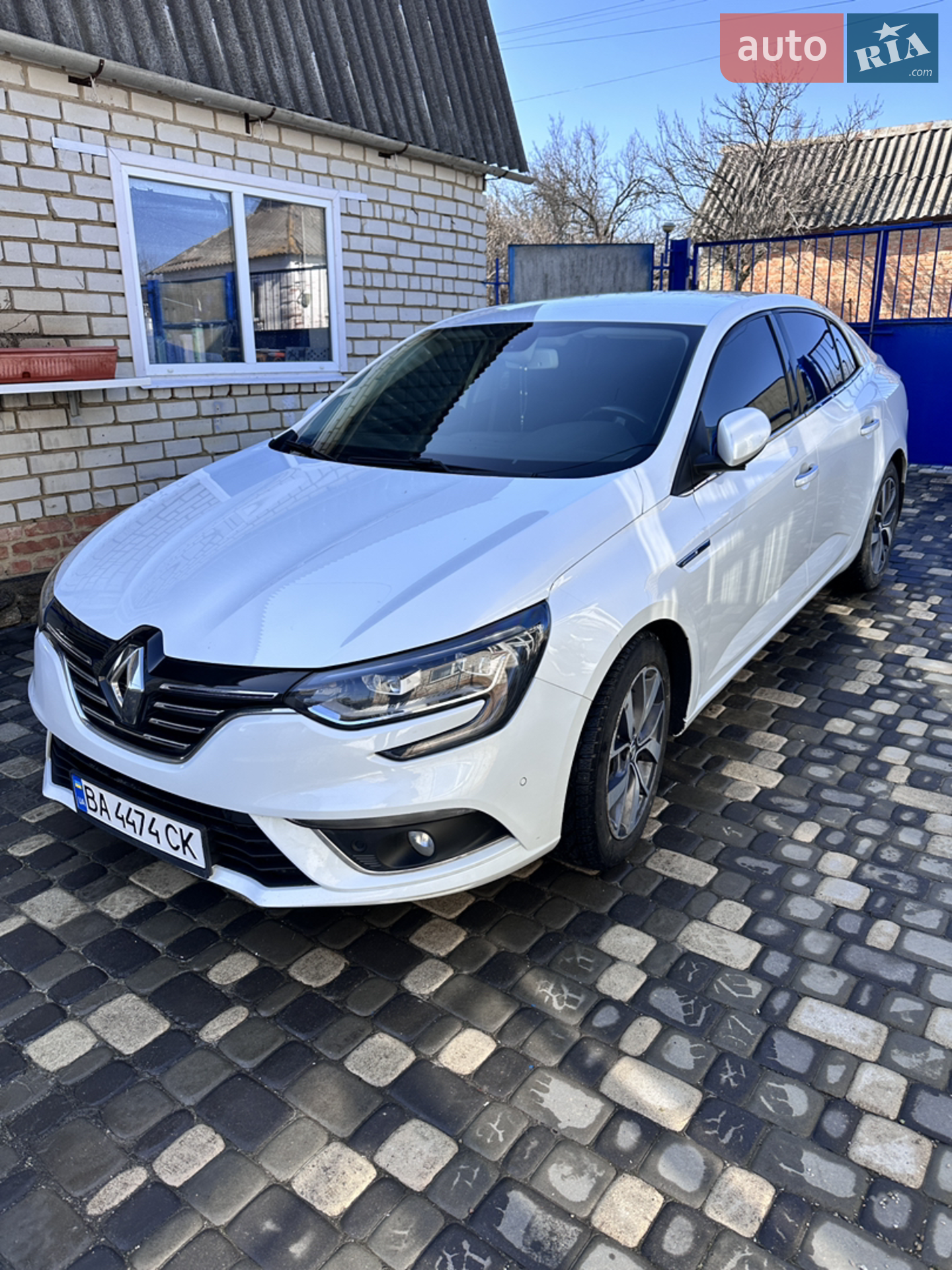 Renault Megane 2017 VIN VF1RFB00658462149 фото оголошення 2 з 30