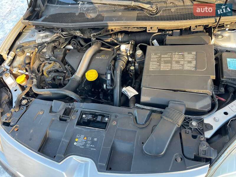 Универсал Renault Megane 2010 в Ракитном фото 34 Универсал Renault Megane 2010 в Ракитном