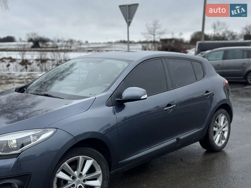 Хэтчбек Renault Megane 2015 в Николаеве