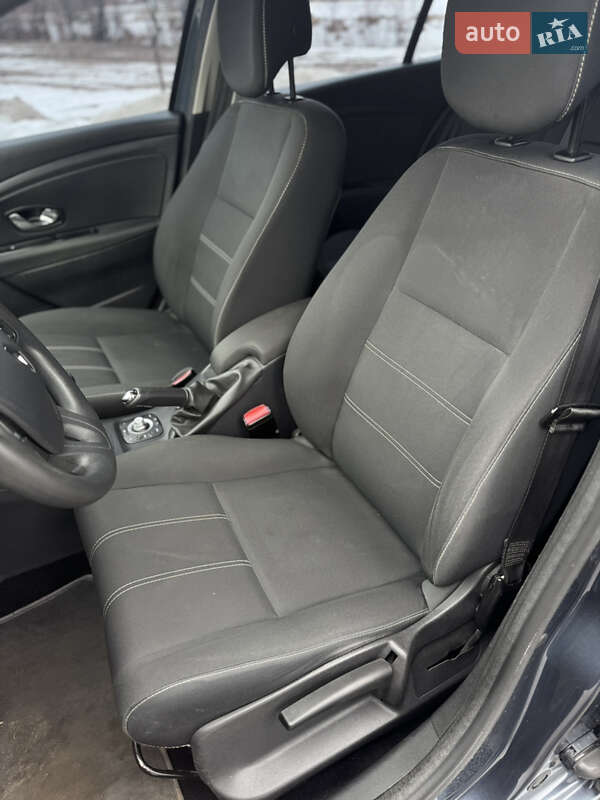 Хэтчбек Renault Megane 2015 в Николаеве