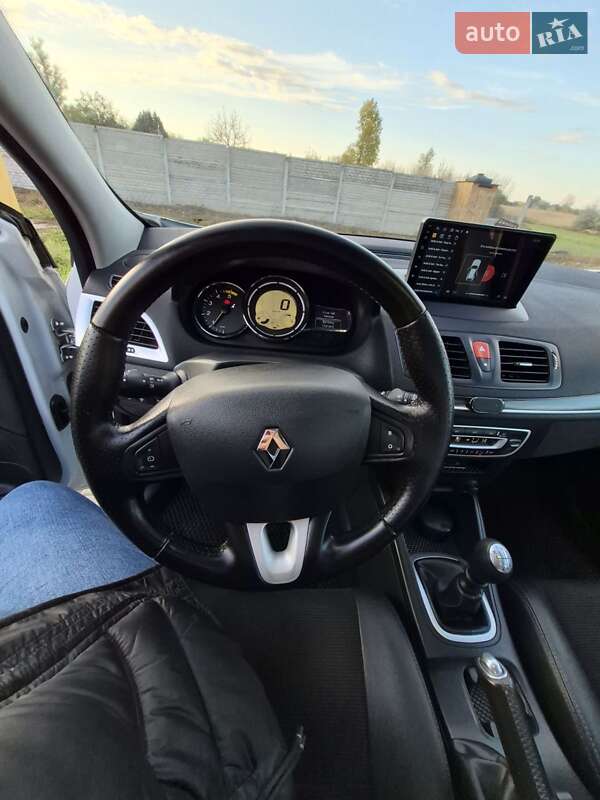 Универсал Renault Megane 2010 в Павлограде фото 2 Универсал Renault Megane 2010 в Павлограде