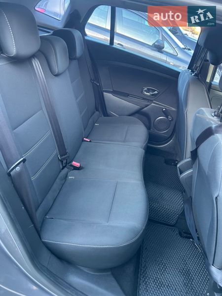 Універсал Renault Megane 2014 в Києві фото 14 Універсал Renault Megane 2014 в Києві