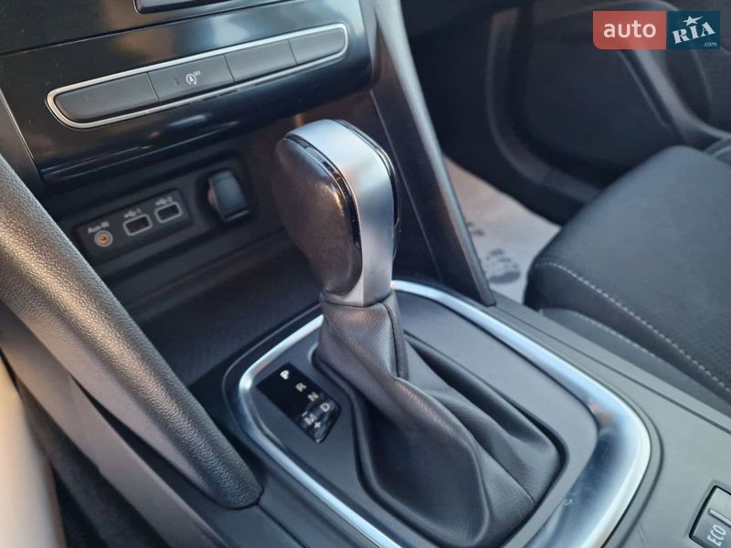 Универсал Renault Megane 2021 в Виннице фото 31 Универсал Renault Megane 2021 в Виннице