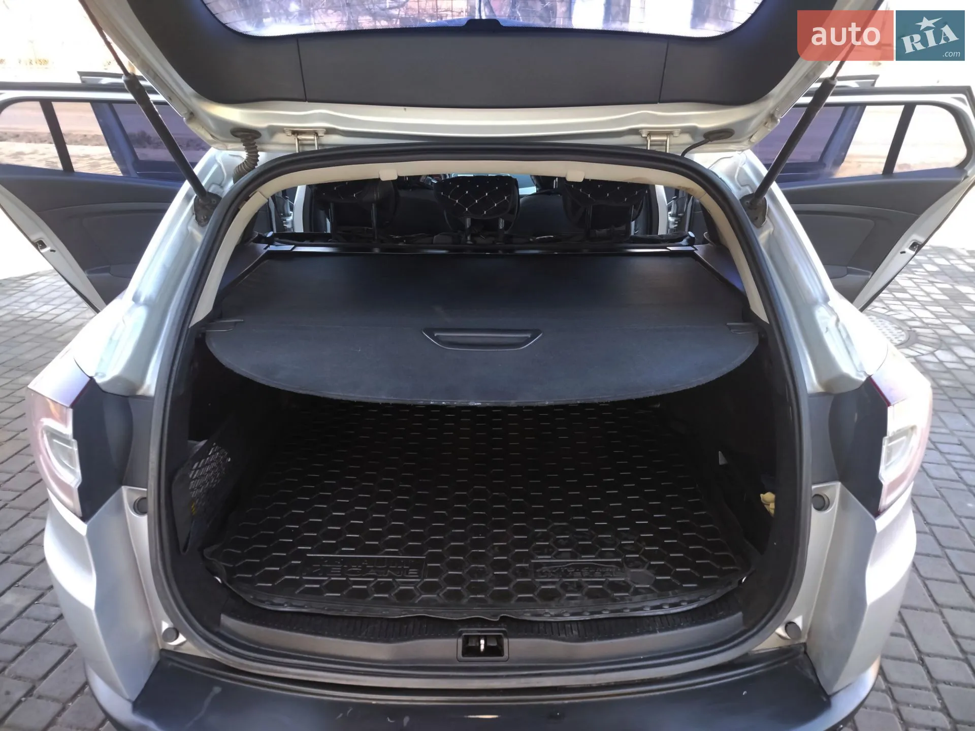 2011 Renault Megane - мініатюра 20