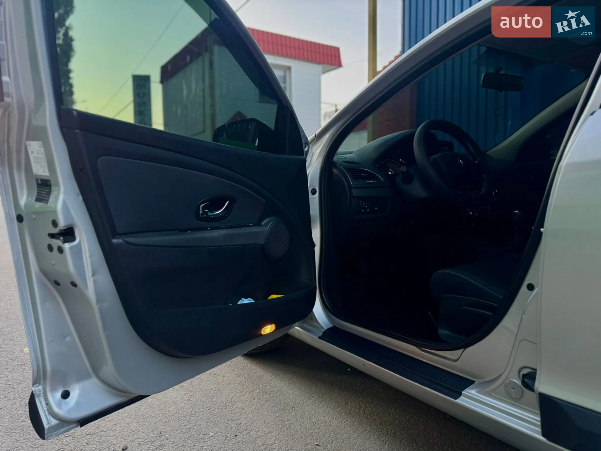 2012 Renault Megane - мініатюра 34