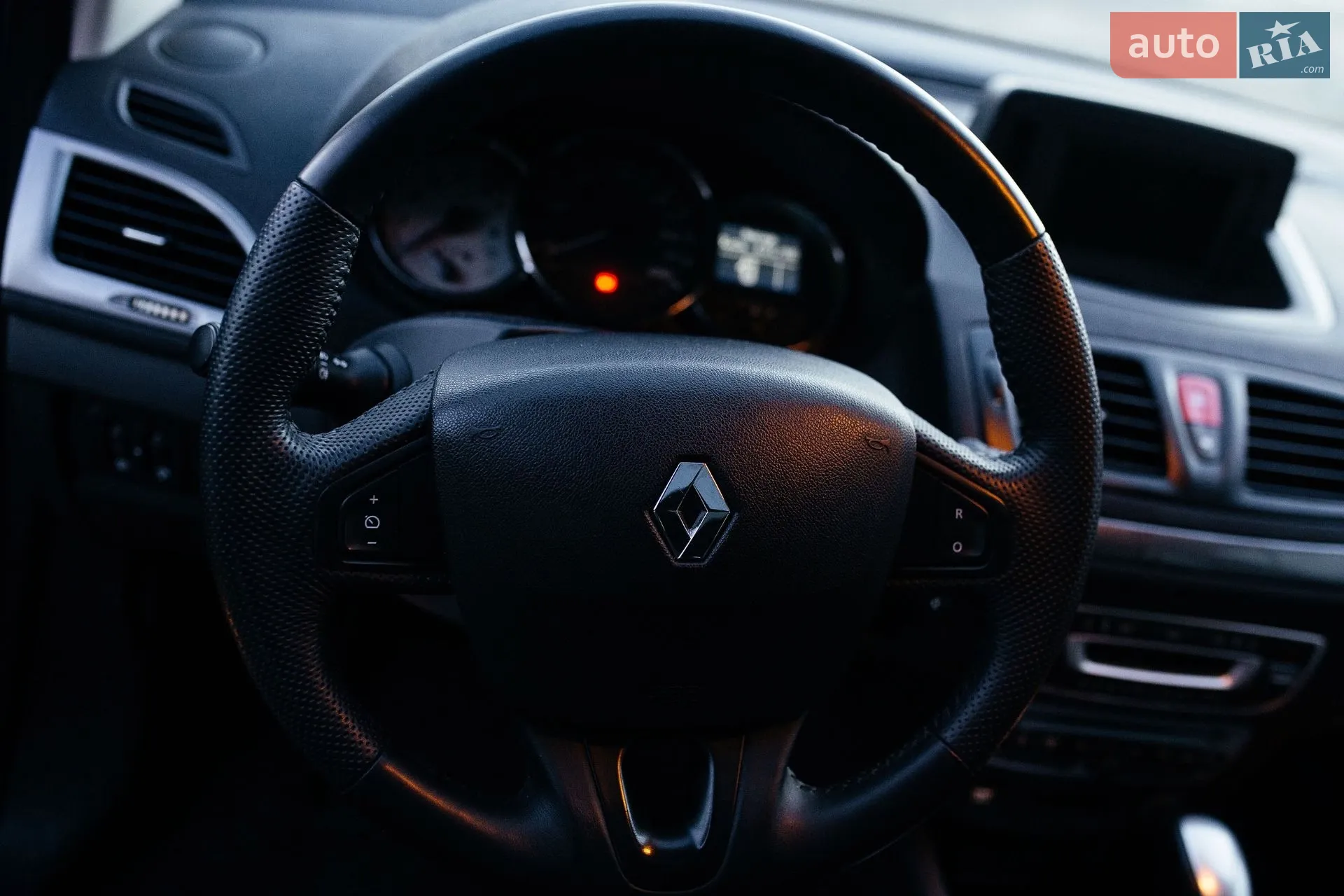 2010 Renault Megane - мініатюра 52