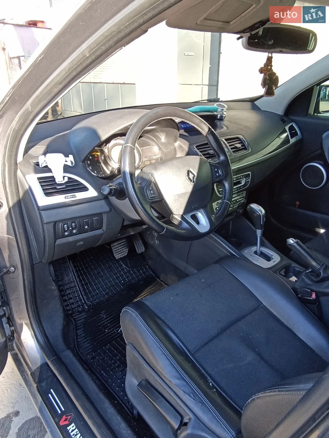 2011 Renault Megane - мініатюра 13