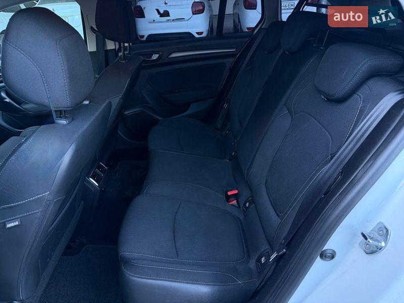 Универсал Renault Megane 2021 в Киеве