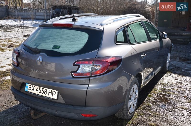 Универсал Renault Megane 2010 в Староконстантинове