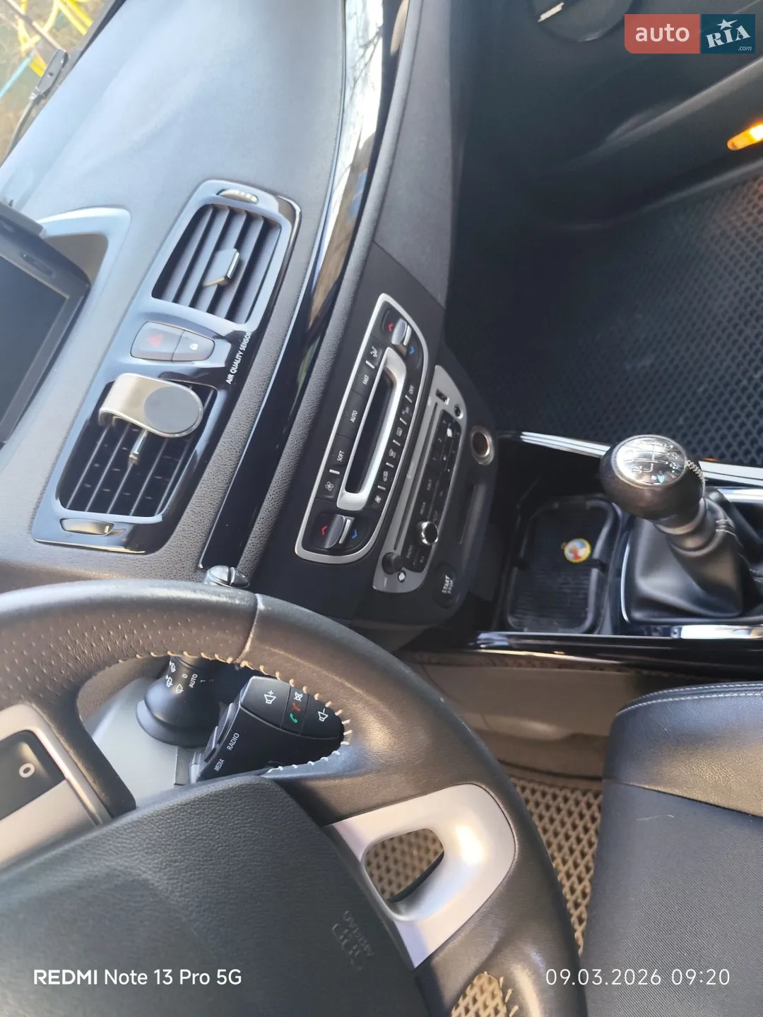 2012 Renault Megane - мініатюра 2