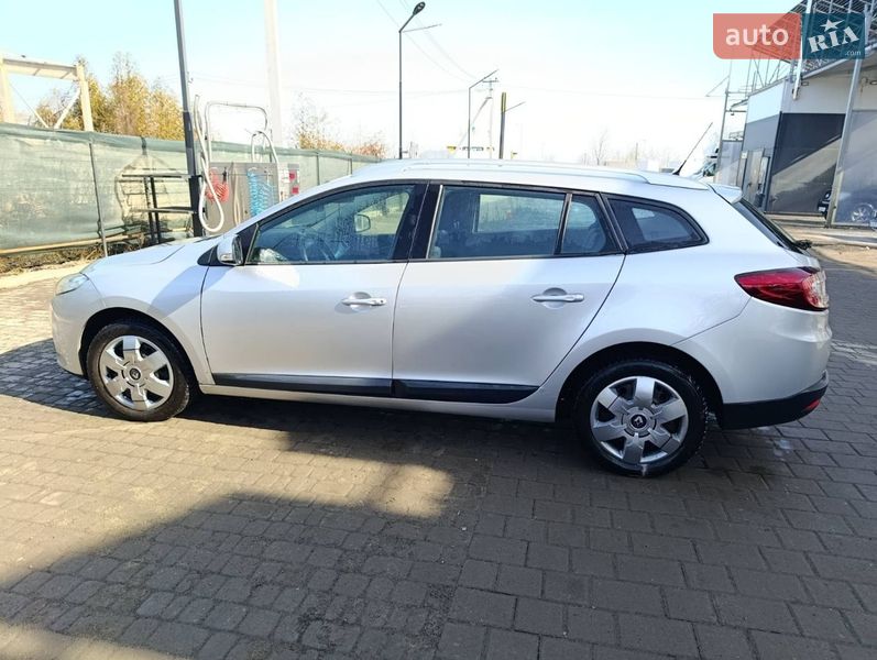 Универсал Renault Megane 2011 в Луцке
