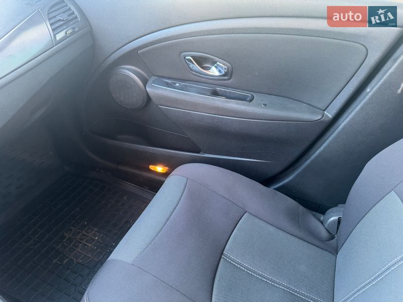 Универсал Renault Megane 2012 в Первомайске