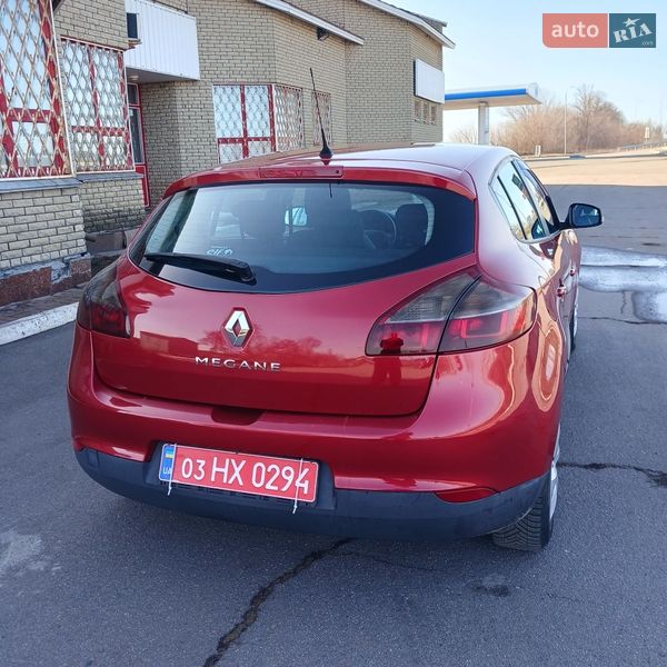 Хэтчбек Renault Megane 2009 в Хороле