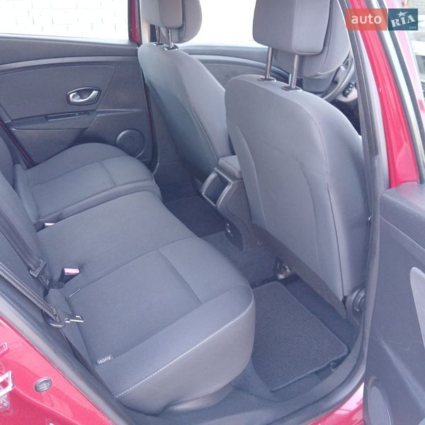 Хэтчбек Renault Megane 2009 в Хороле