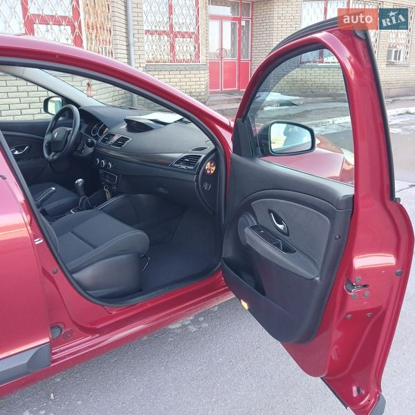 Хэтчбек Renault Megane 2009 в Хороле