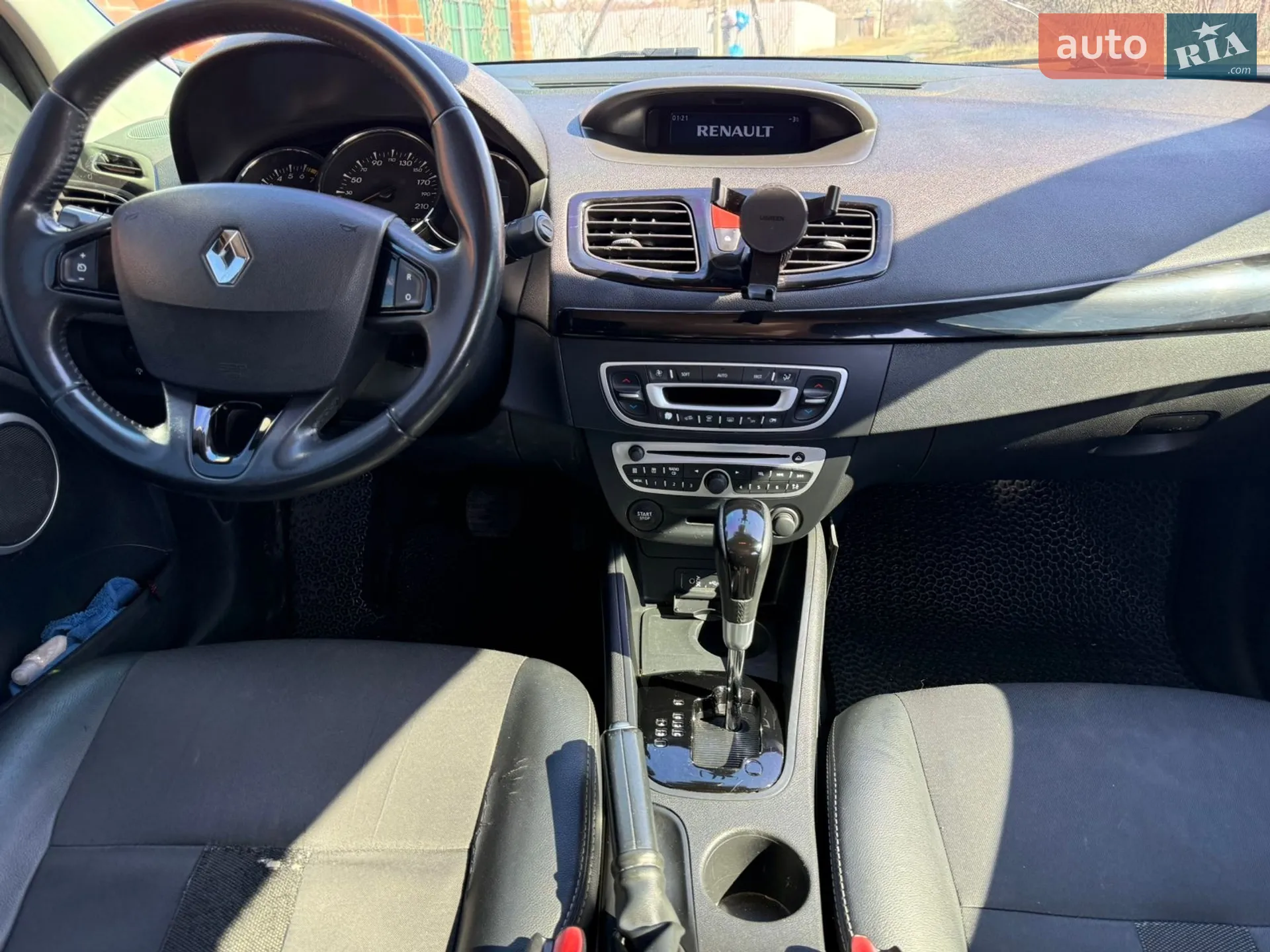 2010 Renault Megane - мініатюра 14