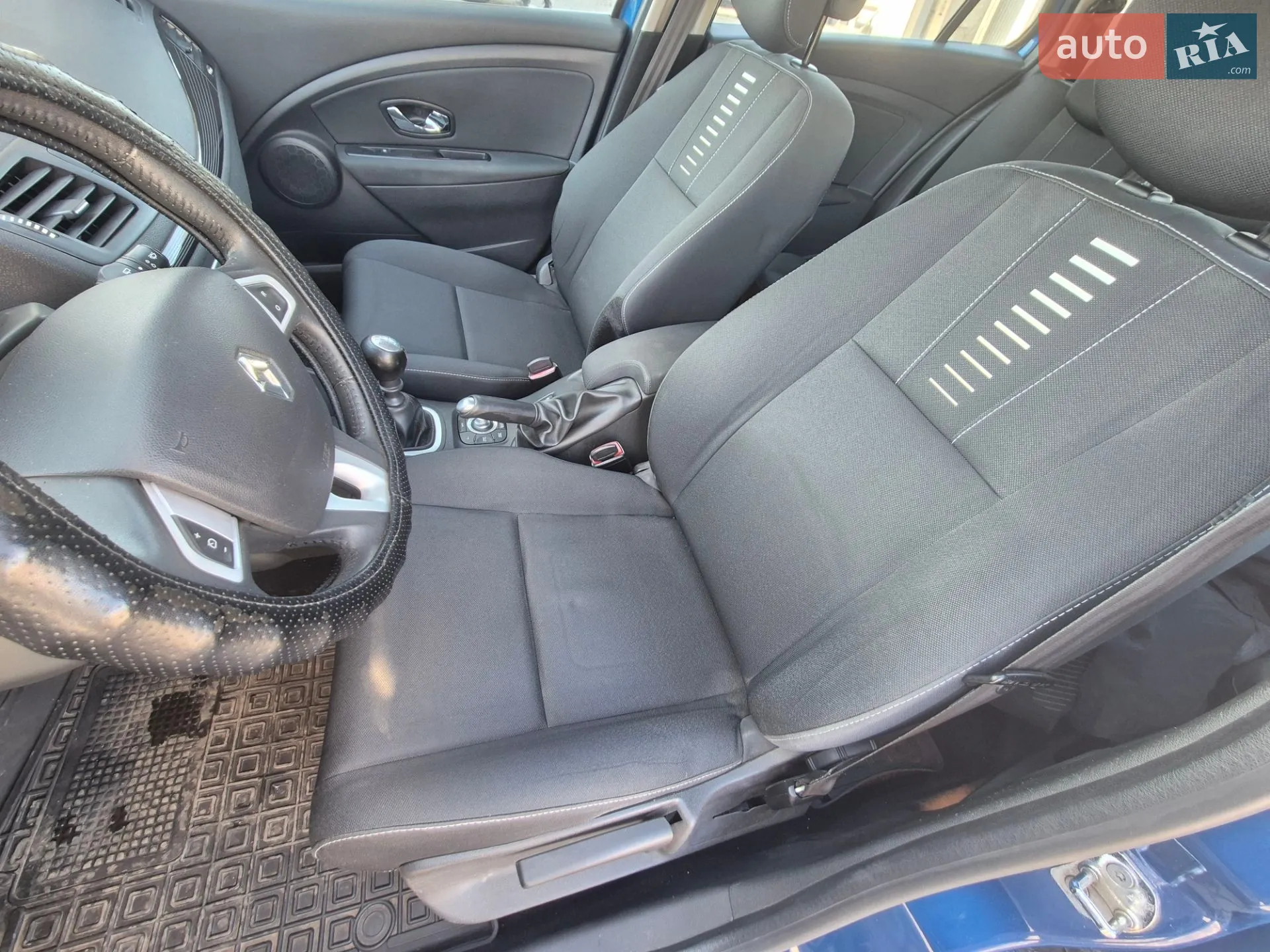 2012 Renault Megane - мініатюра 11