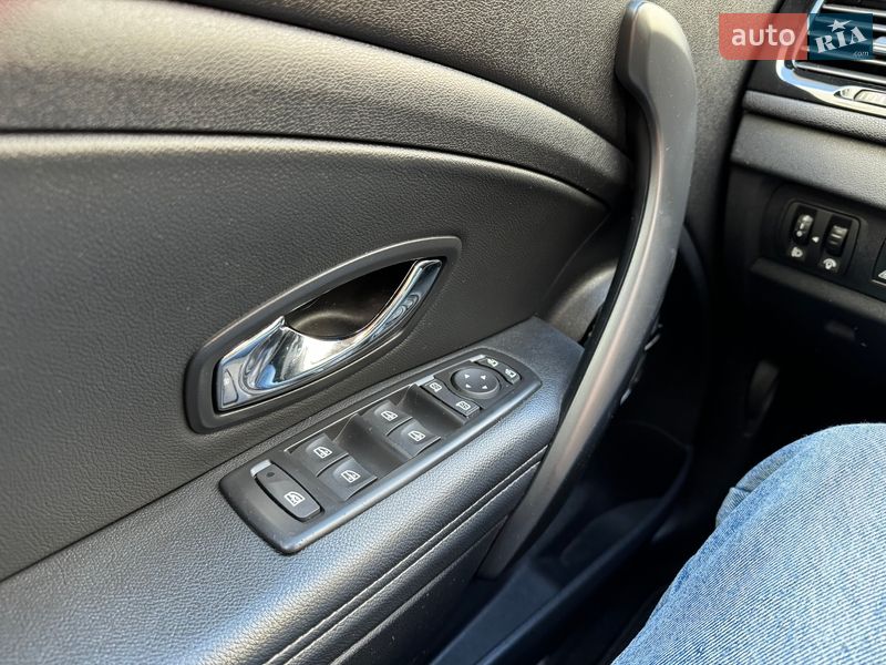 Универсал Renault Megane 2013 в Киеве