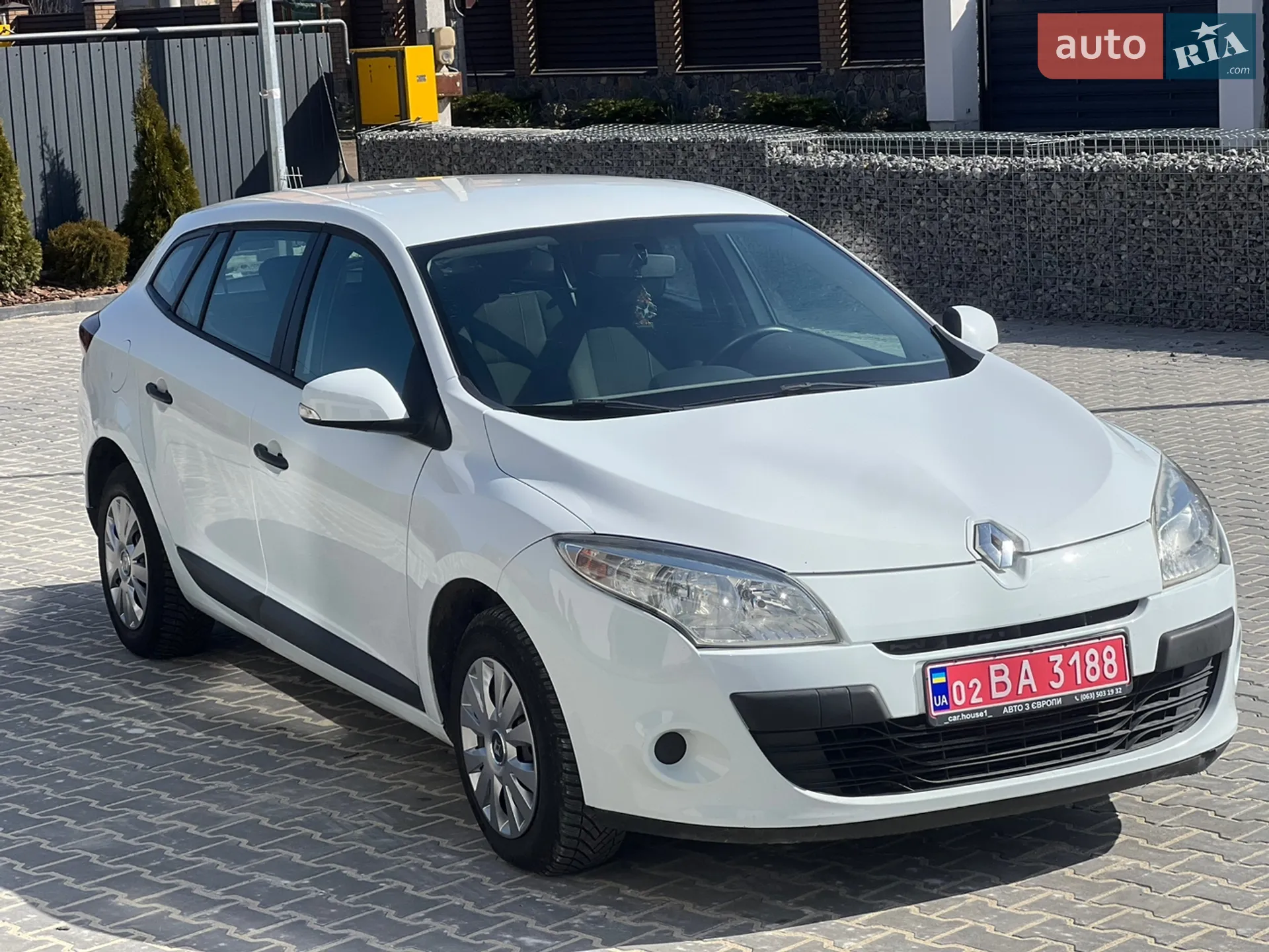 2010 Renault Megane - мініатюра 12