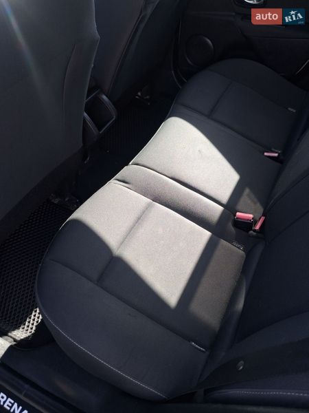 Хетчбек Renault Megane 2011 в Валках