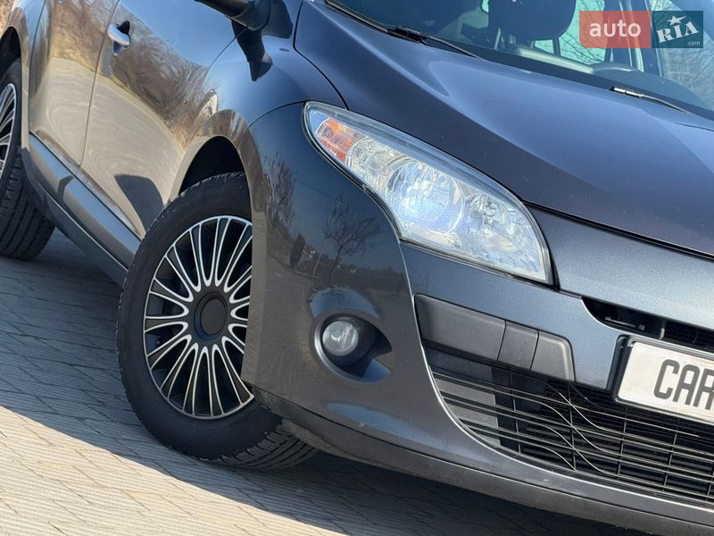 Универсал Renault Megane 2011 в Стрые фото 13 Универсал Renault Megane 2011 в Стрые