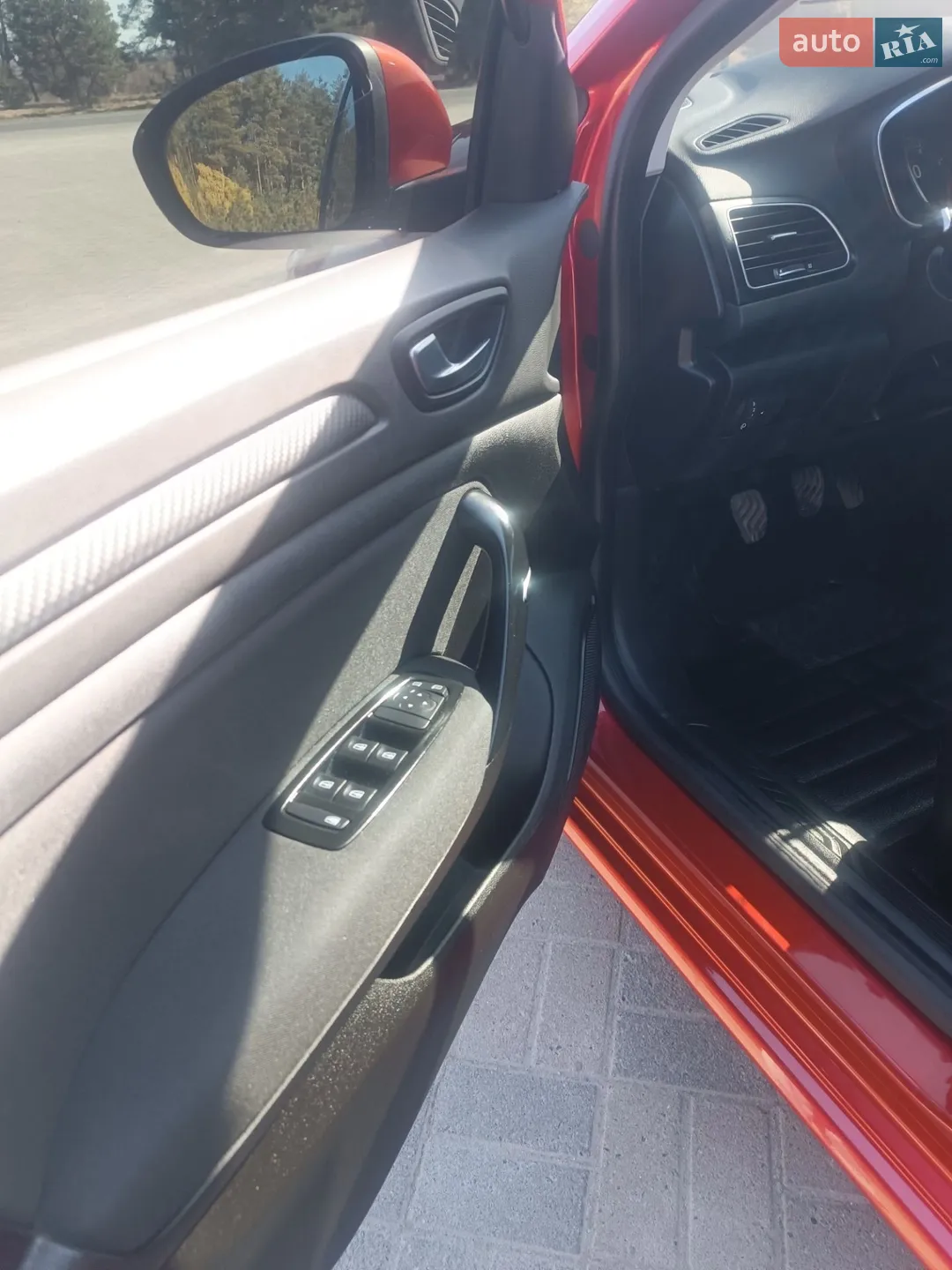 2017 Renault Megane - мініатюра 13