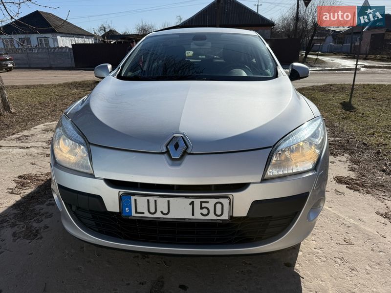 Хэтчбек Renault Megane 2011 в Киеве