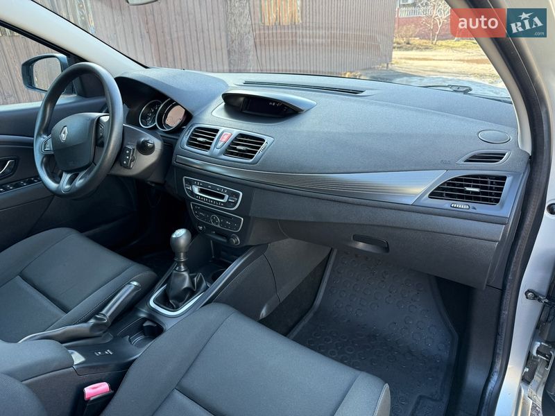 Хэтчбек Renault Megane 2011 в Киеве