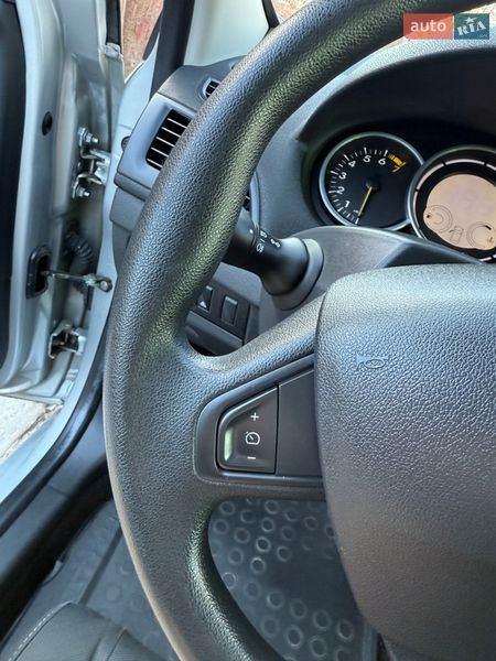 Хэтчбек Renault Megane 2011 в Киеве