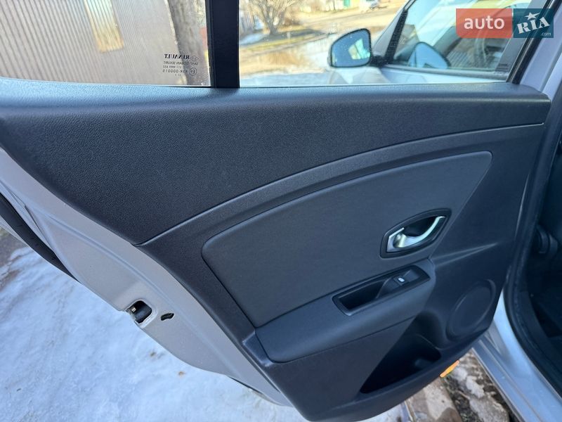 Хэтчбек Renault Megane 2011 в Киеве