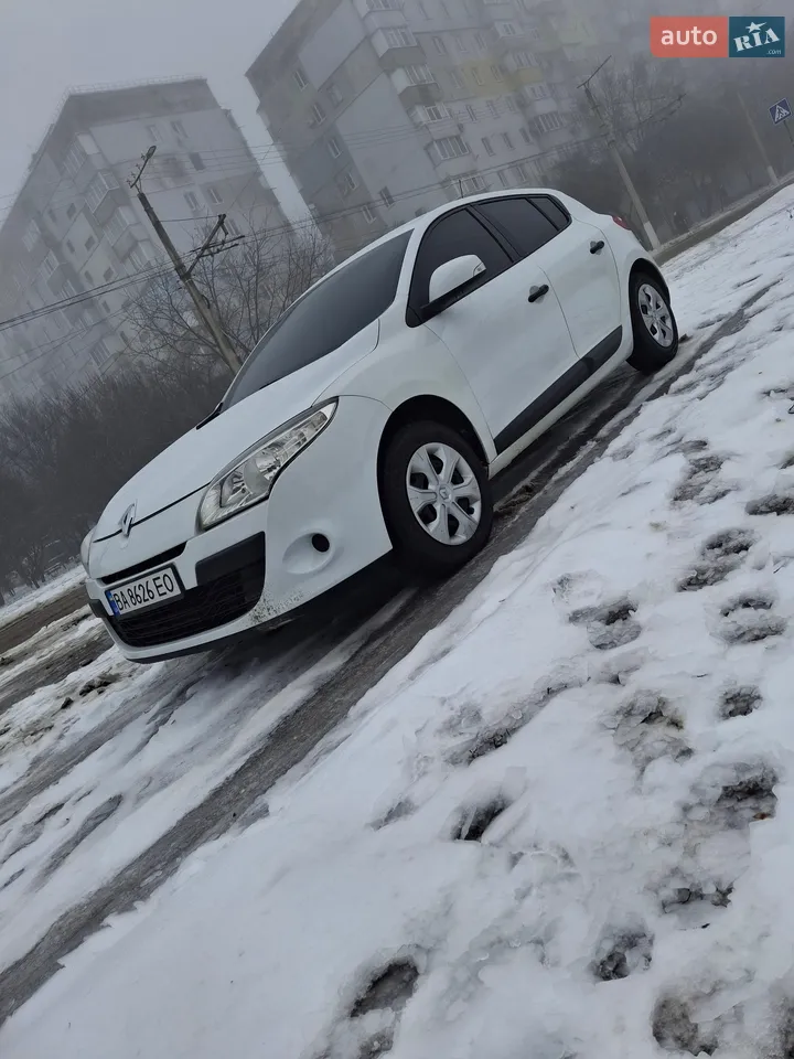 2012 Renault Megane - мініатюра 23