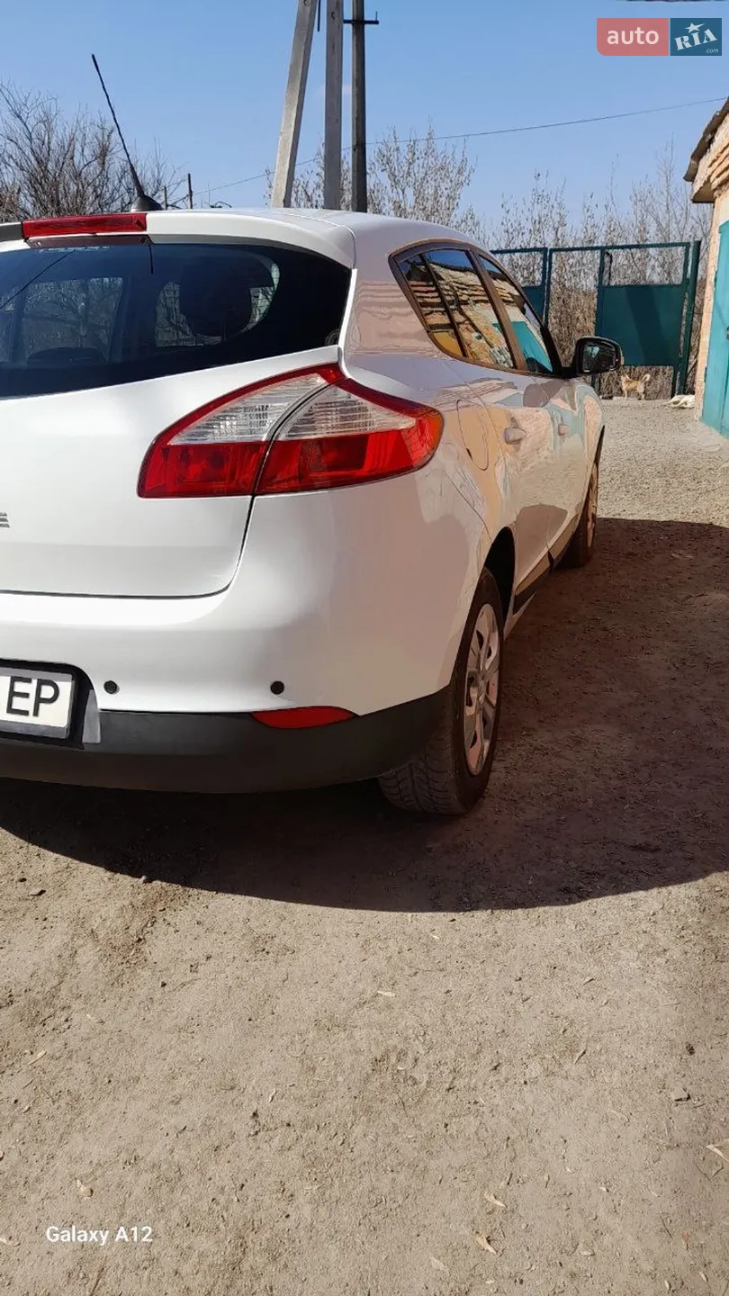 2010 Renault Megane - мініатюра 5