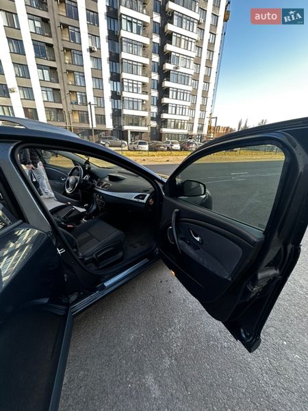 Универсал Renault Megane 2009 в Луцке фото 12 Универсал Renault Megane 2009 в Луцке