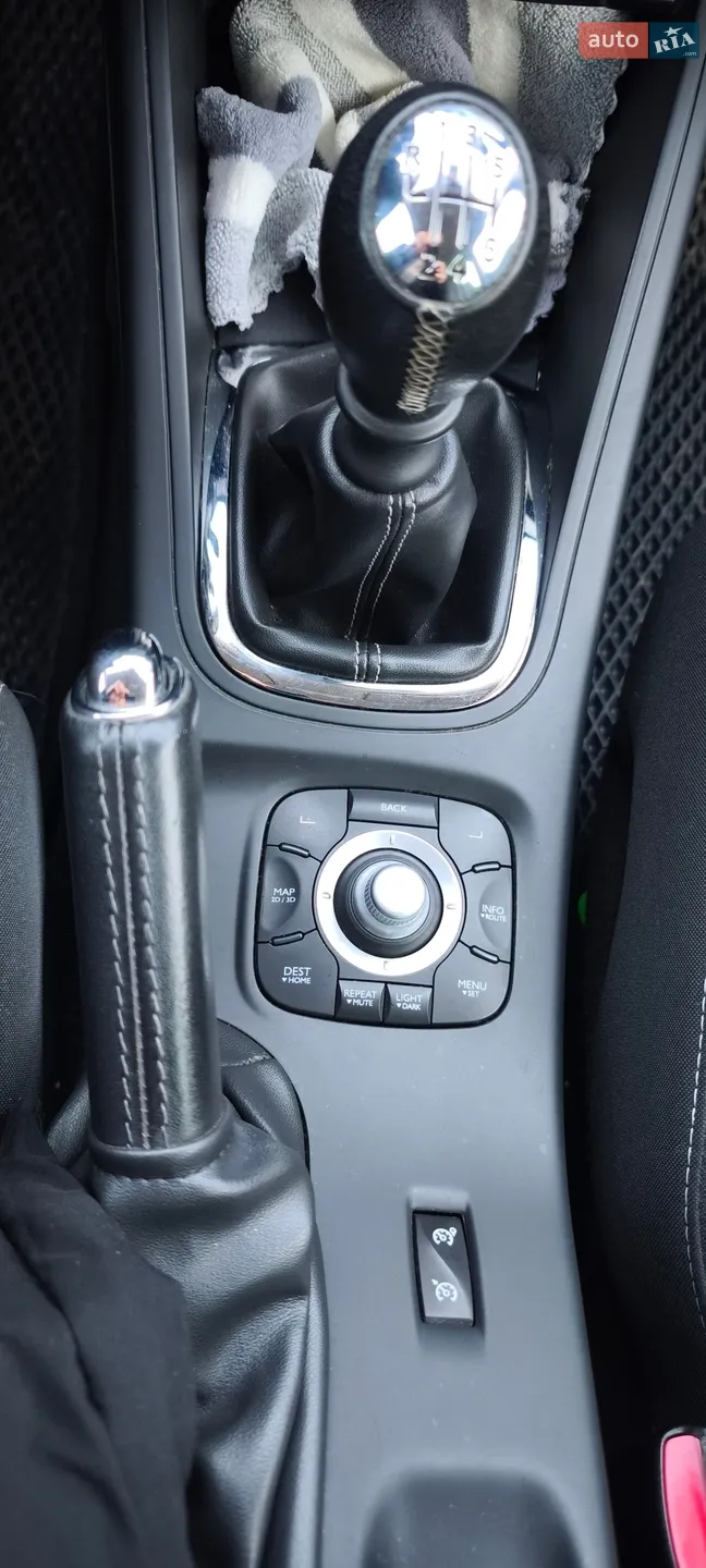 2013 Renault Megane - мініатюра 11