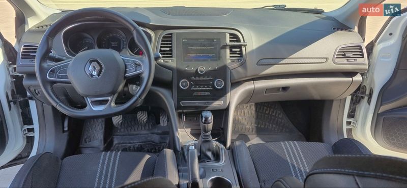 Хэтчбек Renault Megane 2018 в Ужгороде фото 13 Хэтчбек Renault Megane 2018 в Ужгороде