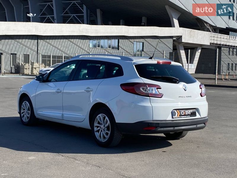 Универсал Renault Megane 2015 в Львове