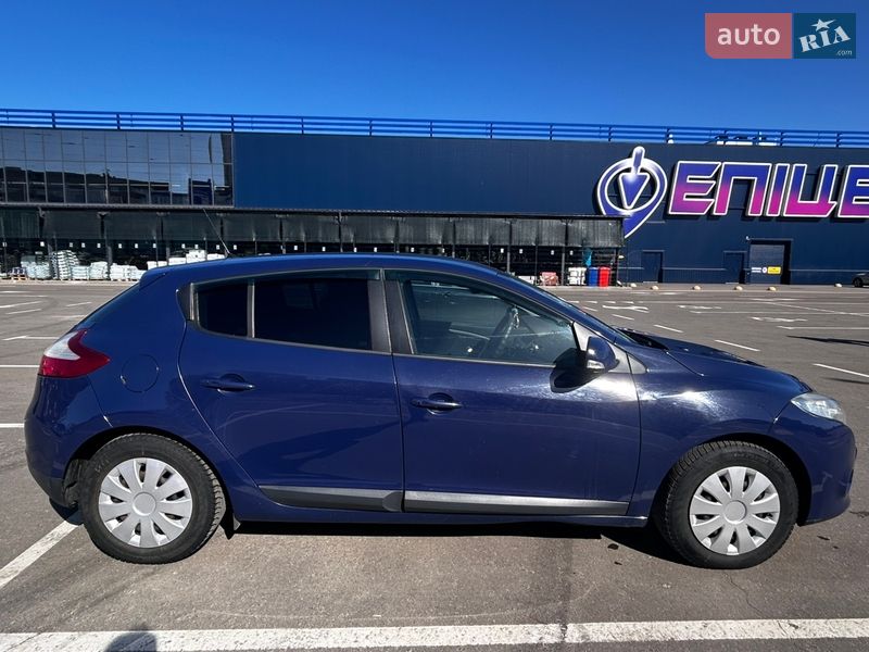Хэтчбек Renault Megane 2009 в Чернигове
