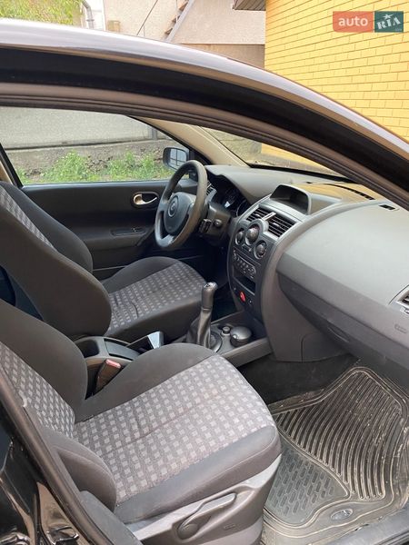 Седан Renault Megane 2007 в Городенке