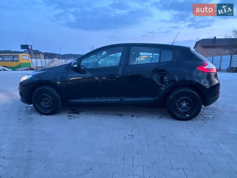 Хэтчбек Renault Megane 2011 в Радивилове