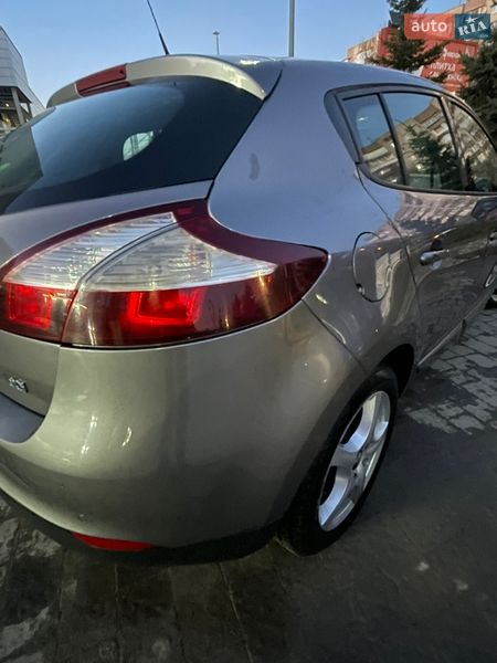 Хетчбек Renault Megane 2015 в Львові