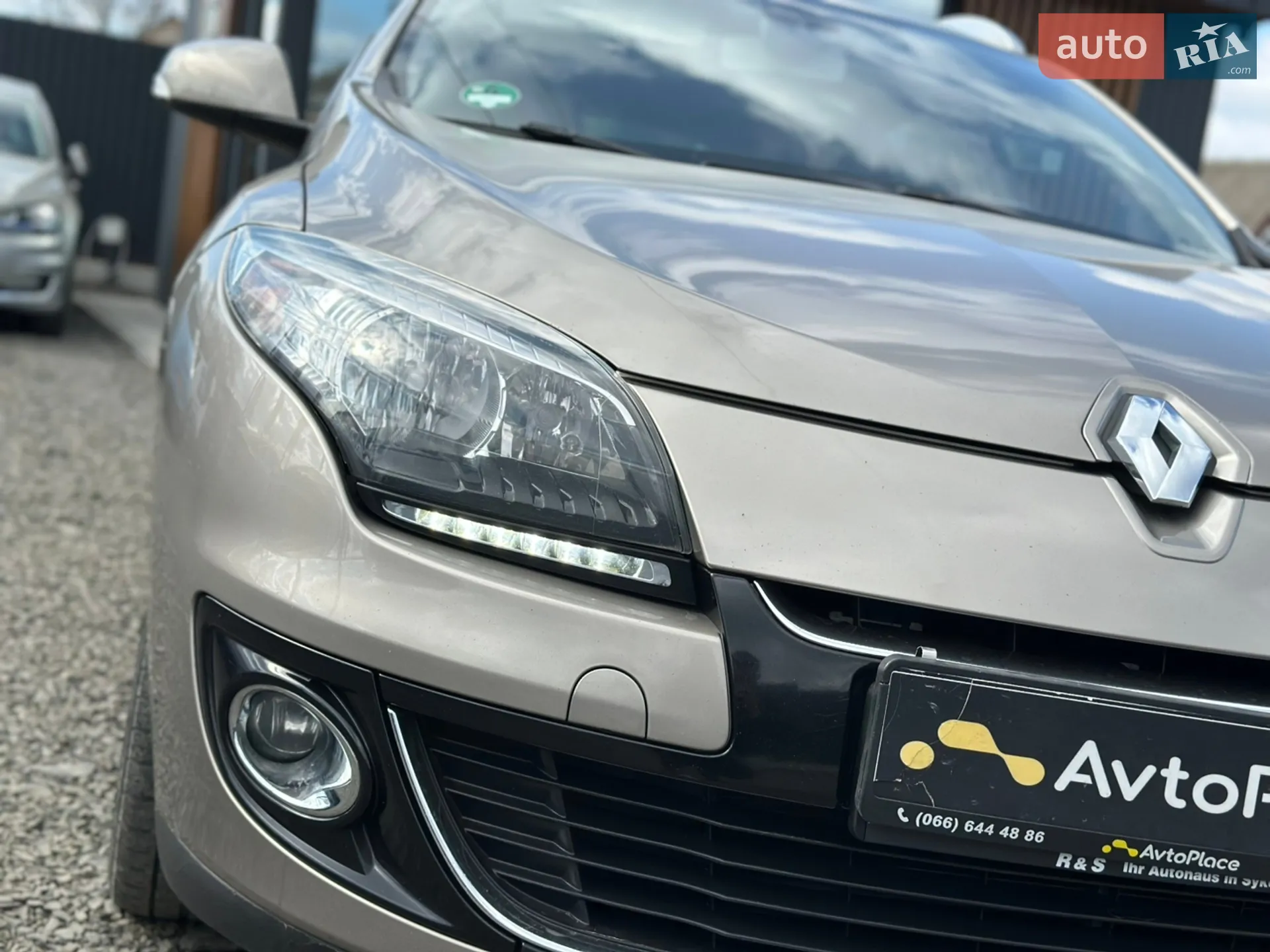 2012 Renault Megane - мініатюра 12