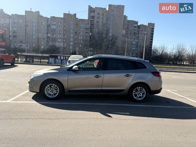 Универсал Renault Megane 2010 в Киеве