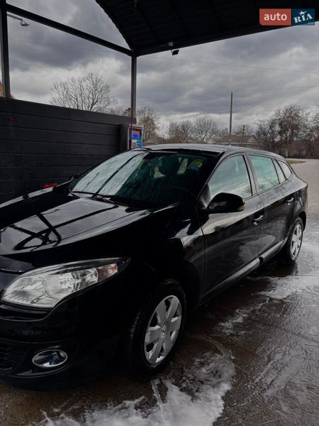 Універсал Renault Megane 2012 в Кореці