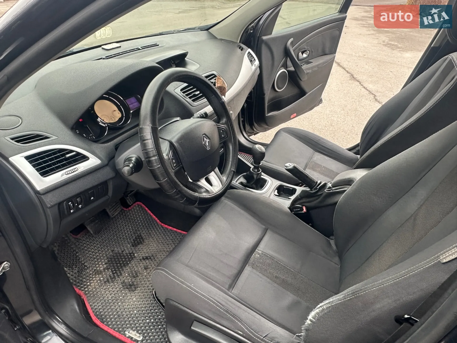 2010 Renault Megane - мініатюра 21