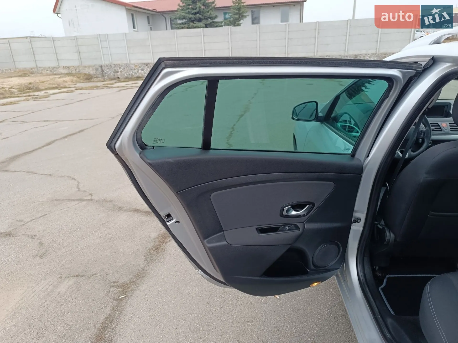 2010 Renault Megane - мініатюра 15