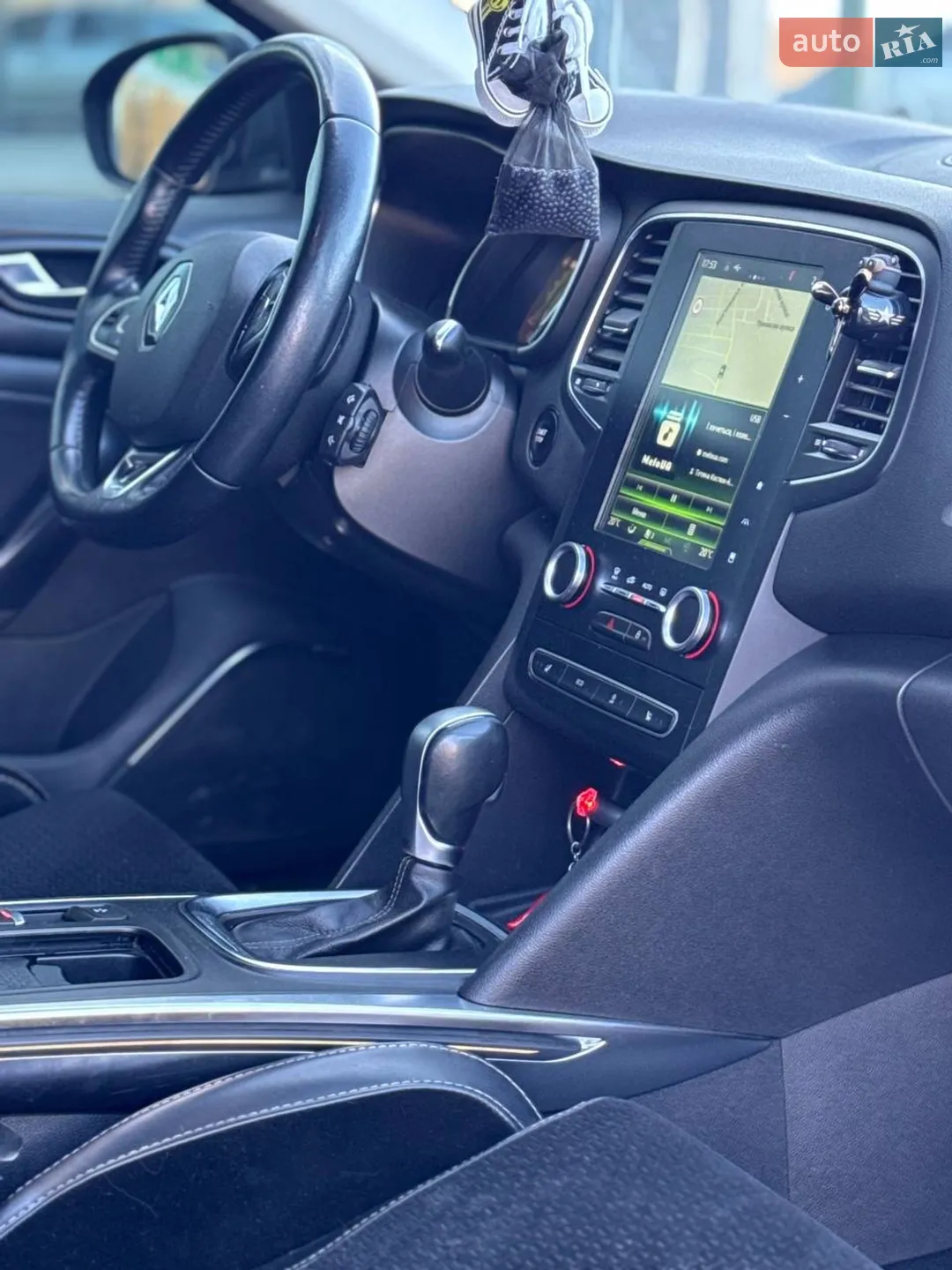 2017 Renault Megane - мініатюра 32