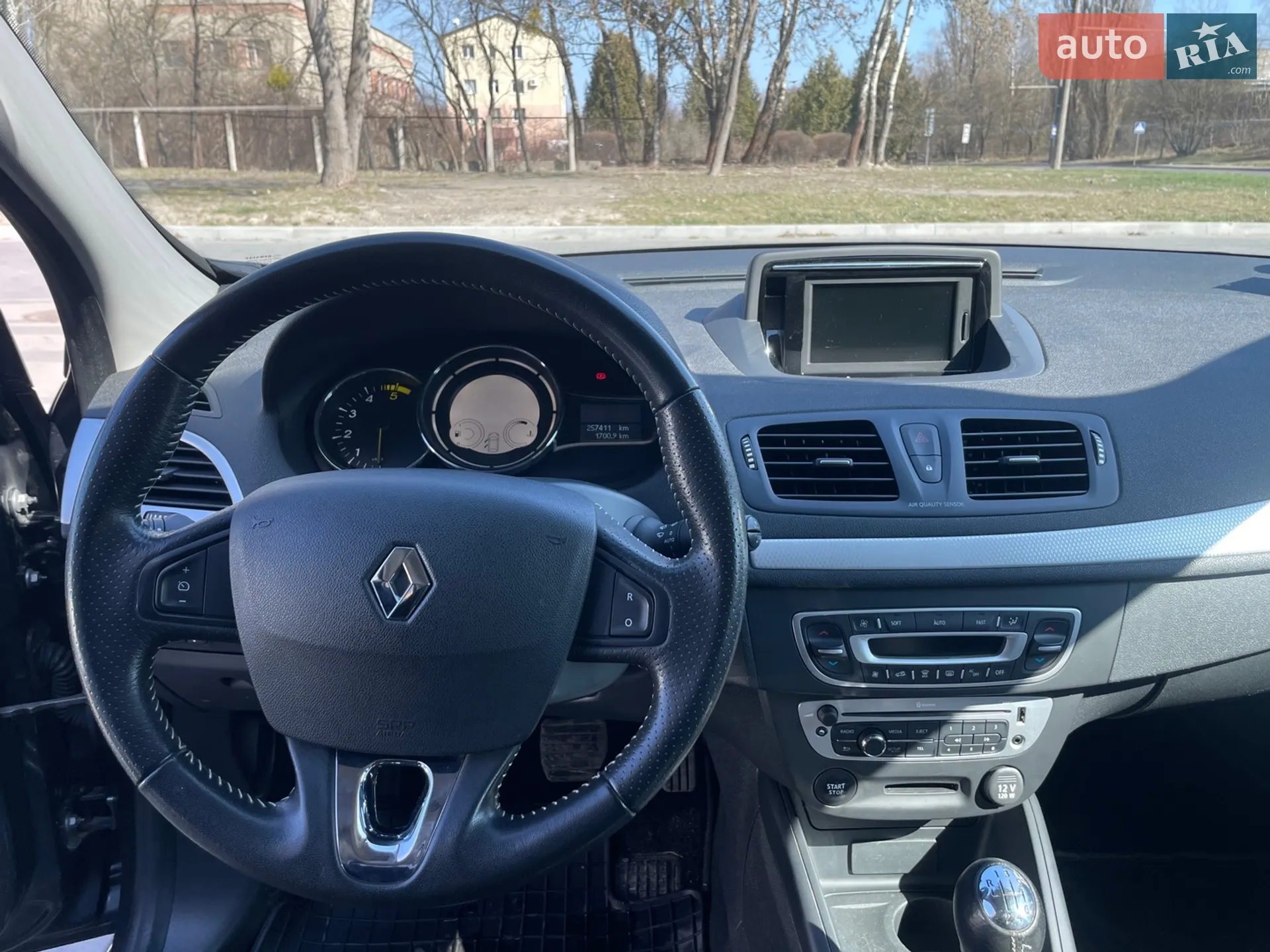 2013 Renault Megane - мініатюра 15